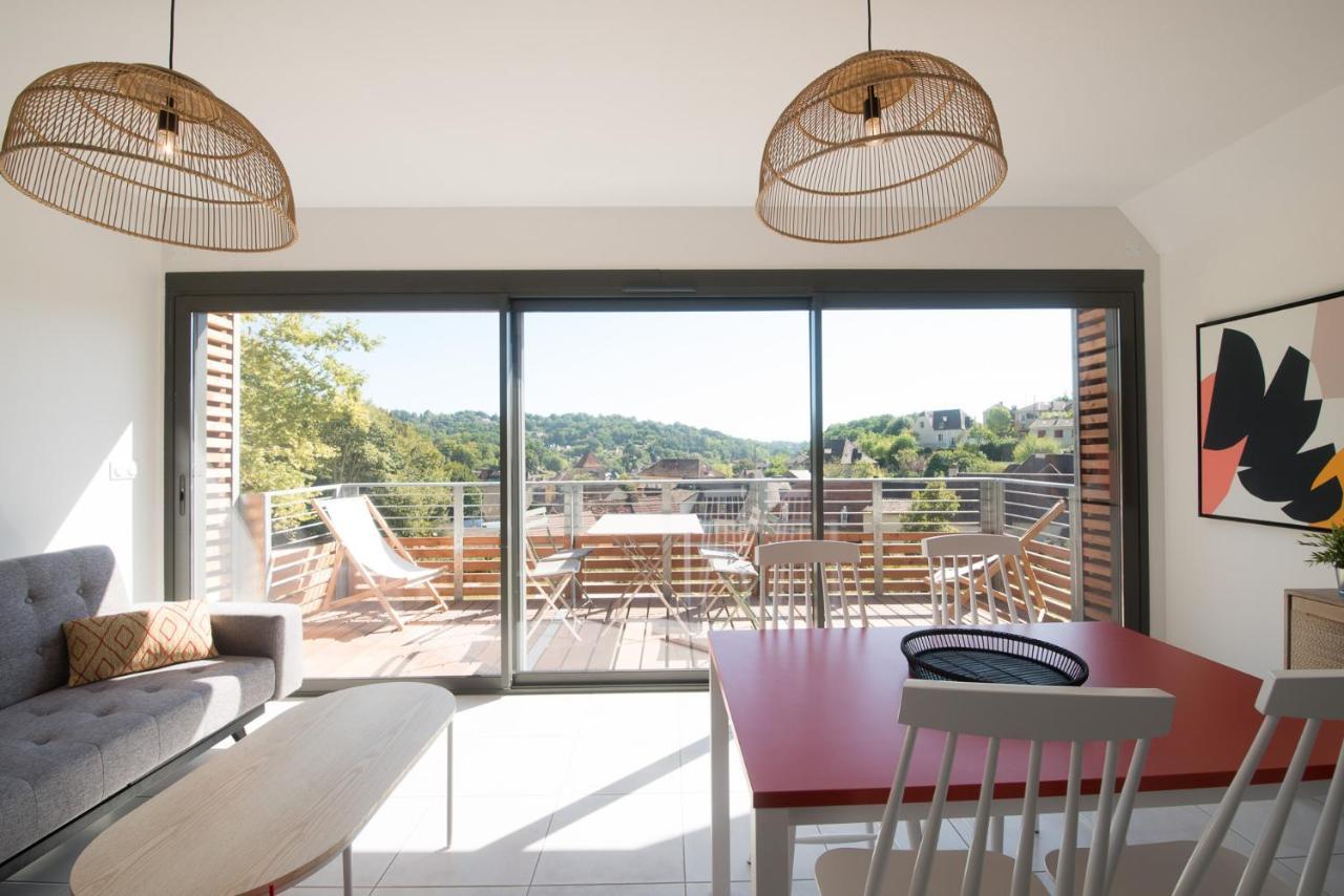 "Le Soleil Levant" Avec Balcon Et Parking Prive, 2 Adultes Et 1 Enfant Sarlat-la-Canéda Kültér fotó